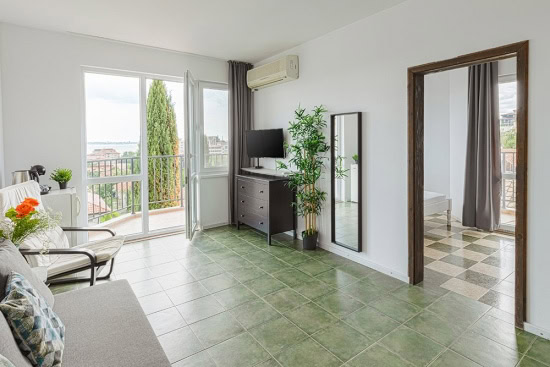 One-bedroom apartment with Seaview for 5 pax